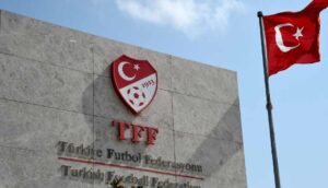 Türkiye Futbol Federasyonu Atatürk'ü unuttu