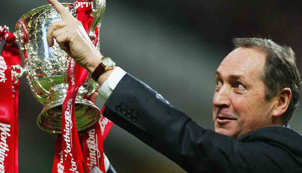 Ünlü teknik direktör Gerard Houllier hayatını kaybetti