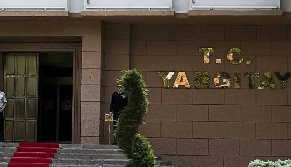 Yargıtay'dan emsal niteliğinde karar_ Mesai arkadaşlarına ‘Allah kurtarsın’ diyene tazminat yok