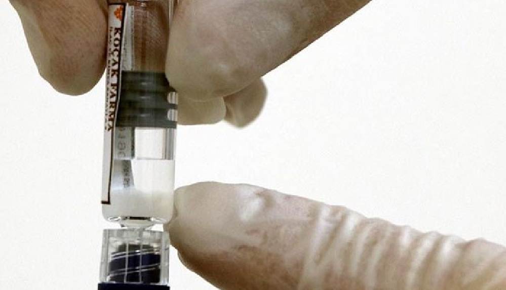 Yerli aşı ve korunduğu oda görüntülendi