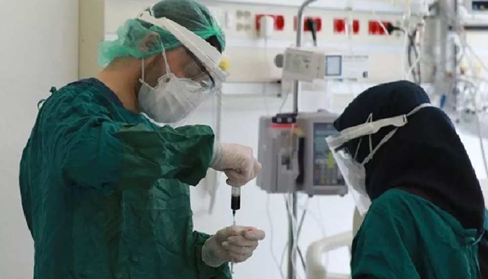 5 sağlık çalışanı daha Covid-19 nedeniyle hayatını kaybetti