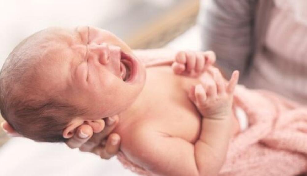 Bebeklerde kabızlığa ne iyi gelir? Bebeklerde kabızlık nasıl geçer? Bebeklerde kabızlığa iyi gelen şeyler
