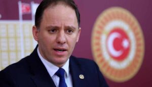 CHP'li Yavuzyılmaz'dan skandal iddia: AKP'li bürokrat aynı anda 82 şirkette görev yapıyor