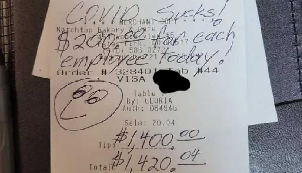 'Covid berbat' notuyla 1400 dolar bahşiş bıraktı