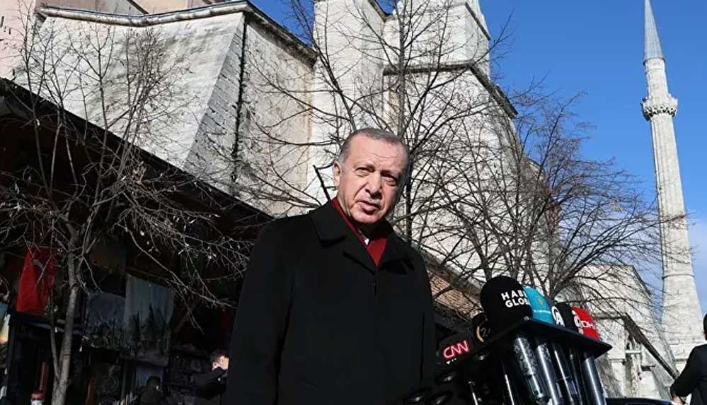 Erdoğan: Ben Sözcü gazetesi okumuyorum. Kimse de para verip almasın!
