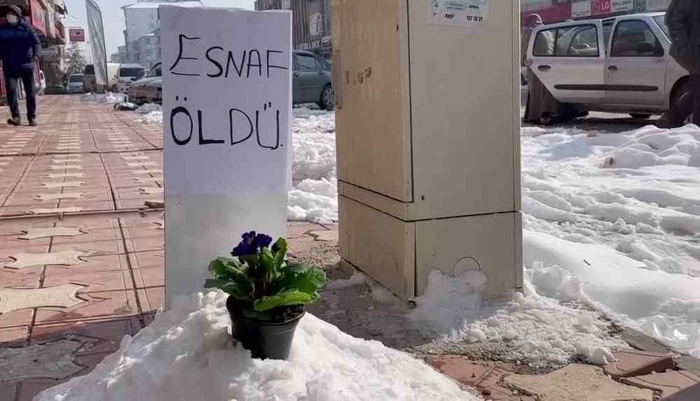 _Esnaf öldü fatihası okundu_