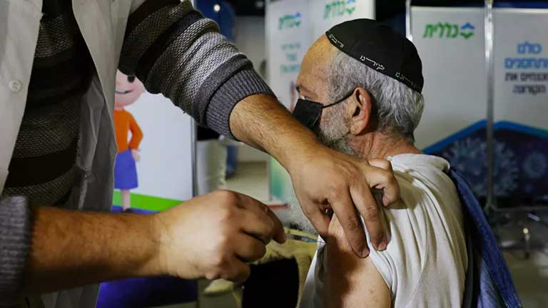 İsrail'de Pfizer aşısı yaptıran 13 kişi yüz felci geçirdi