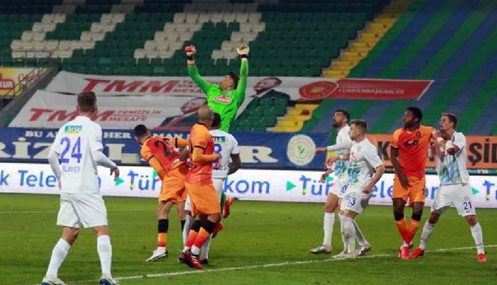 “Siyasi propaganda aracı olarak kullanılmayan bir statlar kalmıştı”