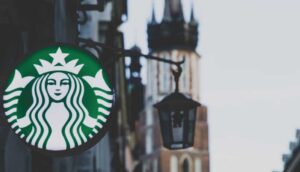 Zedelenen Çin-ABD ilişkisine Starbucks yardımı