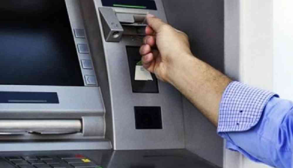 ATM'lerde işlem ücreti tavanı 4 TL'ye yükseldi