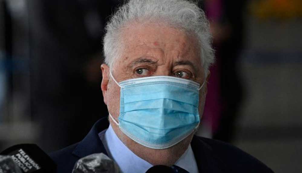 Arjantin Sağlık Bakanı, bazı kişilere kayıt dışı Kovid-19 aşısı yaptırdığı için istifa etti