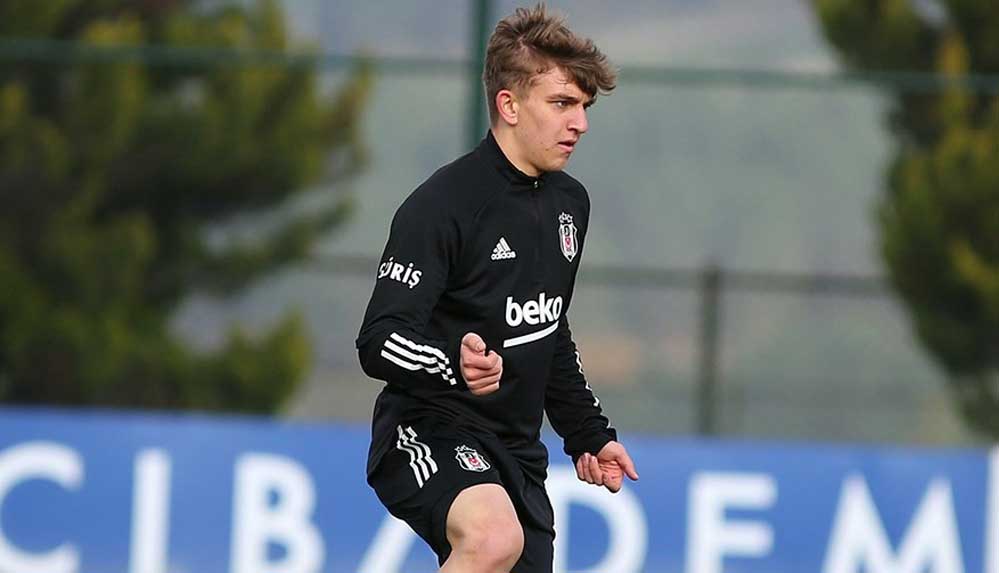 Beşiktaş'ın genç futbolcusu Rıdvan Yılmaz A Milli oluyor 4 Beşiktaş'ın-genç-futbolcusu-Rıdvan-Yılmaz-A-Milli-oluyor