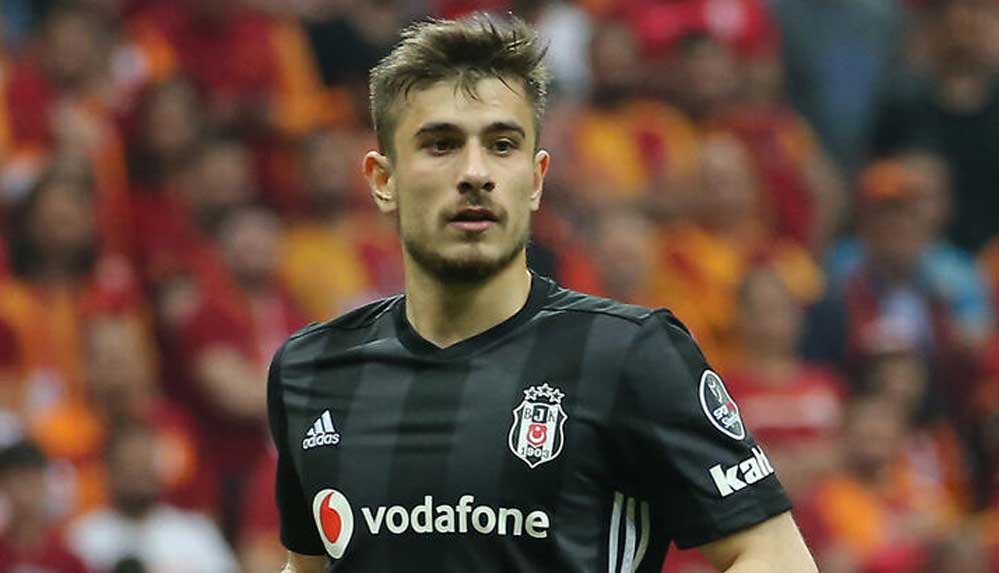 Beşiktaş'ta Dorukhan Toköz ile yollar ayrılıyor 4 Beşiktaş'ta-Dorukhan-Toköz-ile-yollar-ayrılıyor