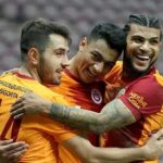 Büyükşehir-Belediye-Erzurumspor'u-evinde-yenen-Galatasaray-ligdeki-galibiyet-serisini-8-maça-çıkardı