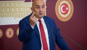 CHP'li Özkoç: "Doların akıbeti açısından Erdoğan bugün konuşmasa daha iyi olur"