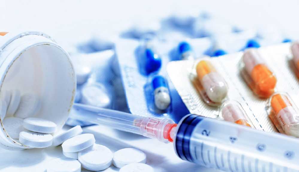 'Covid-19 aşısı yerine hap üzerinde çalışıyoruz'