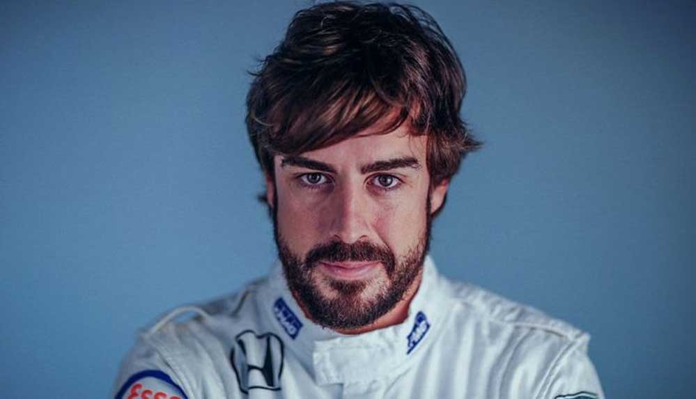 Fernando Alonso'ya bisiklete binerken otomobil çarptı
