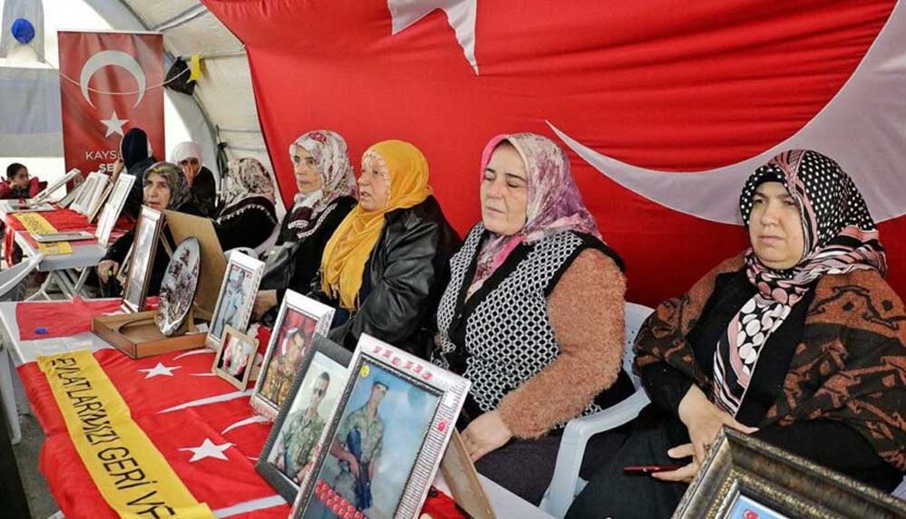 Gara-şehitlerinin-6’sının-ailesi,-acı-haberi-evlat-nöbetinde-aldı