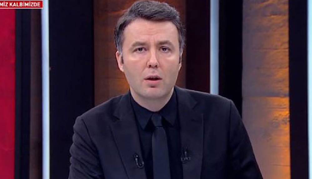 Habertürk sunucusu Mehmet Akif Ersoy'dan canlı yayında AKP'ye eleştiri