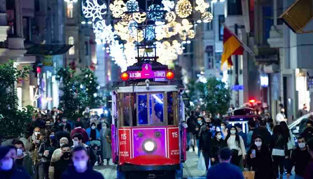 Kabine Toplantısı'nda yasakların esnemesi konuşulacak_ Kısıtlama saatleri daraltılabilir