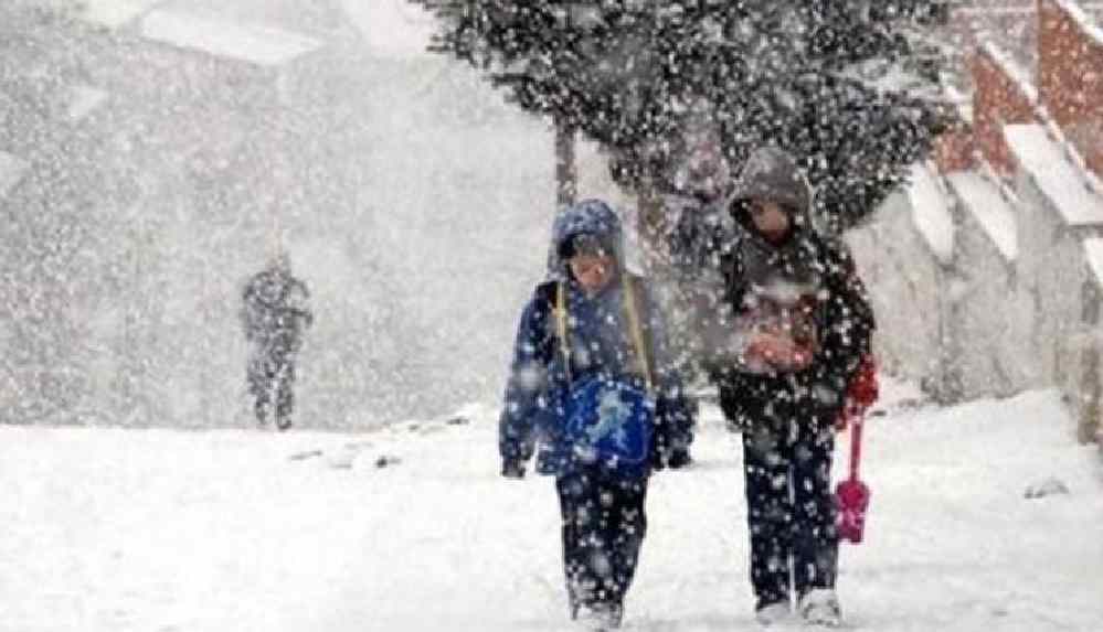 Meteoroloji 69 kenti sarı ve turuncu kodla uyardı! Yoğun kar, fırtına, buzlanma, zirai don...