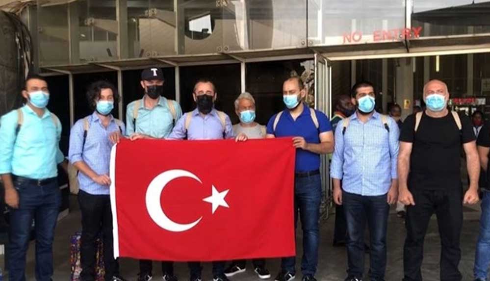 Kurtarılan Türk denizciler İstanbul'a getirildi