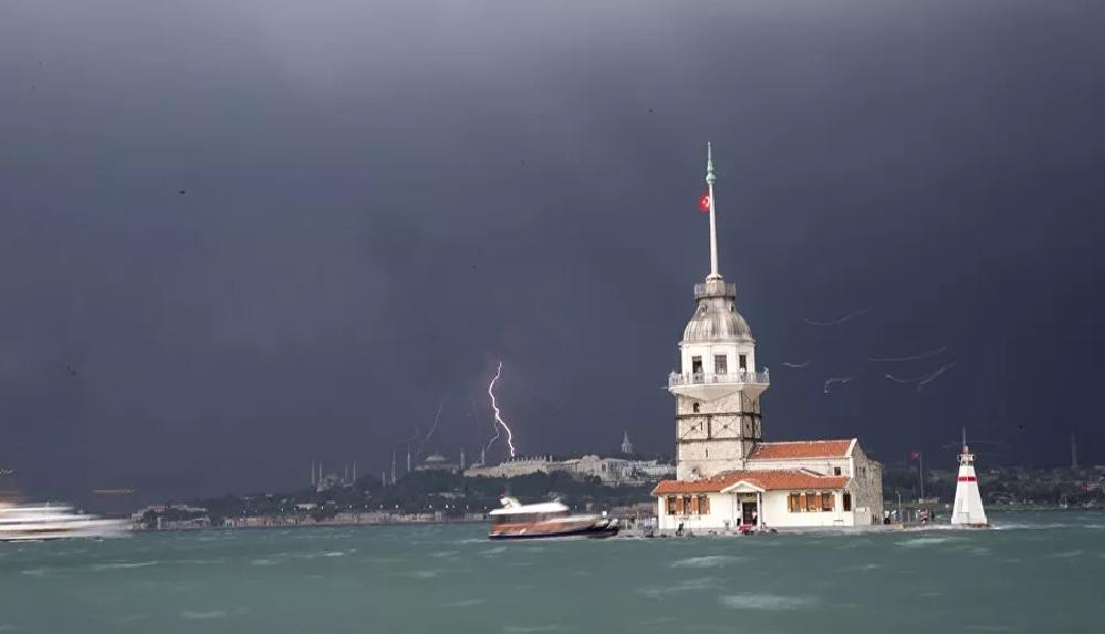 Meteoroloji uyardı, İstanbul için saat verdi