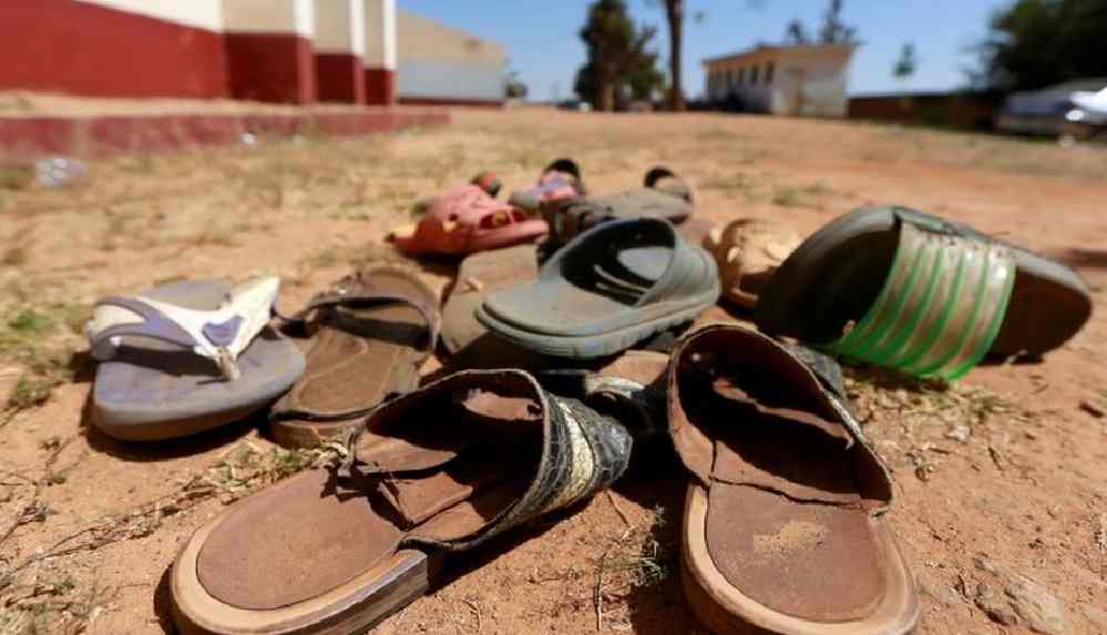 Nijerya'da yatılı okula saldırı_ 'Yüzlerce kız öğrenci kaçırıldı'