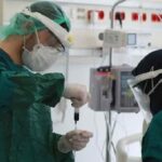 Sağlık çalışanları artık isyan ediyor_ 'Gecenin köründe mandalina aradım'