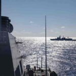 Yunan F-16'lardan Türk gemisine taciz!