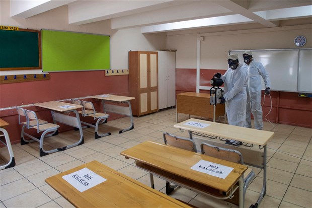 Özel okullar havlu atıyor: Öğrencisiyle devren kolej!