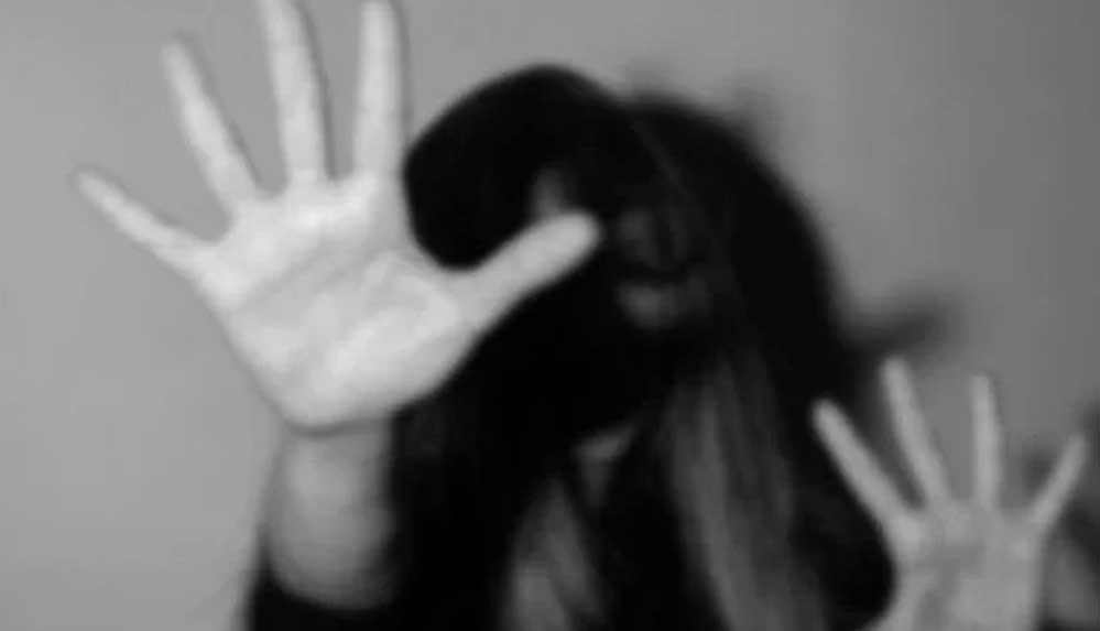 12 yaşındaki torununa cinsel istismarda bulunan dedeye 32 yıl hapis cezası 4 12-yaşındaki-torununa-cinsel-istismarda-bulunan-dedeye-32-yıl-hapis-cezası