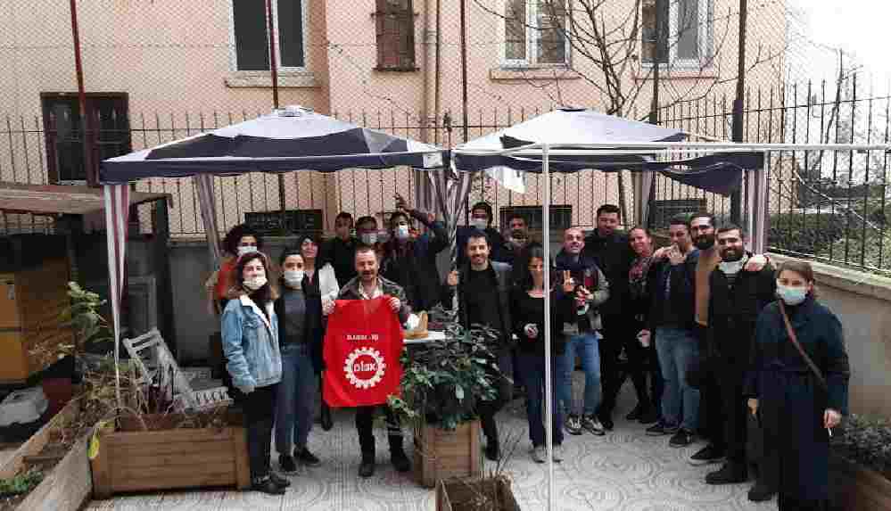 Artı TV ve Artı Gerçek’te gazeteci kıyımı! Gazeteciler dayanışmaya çağırıyor