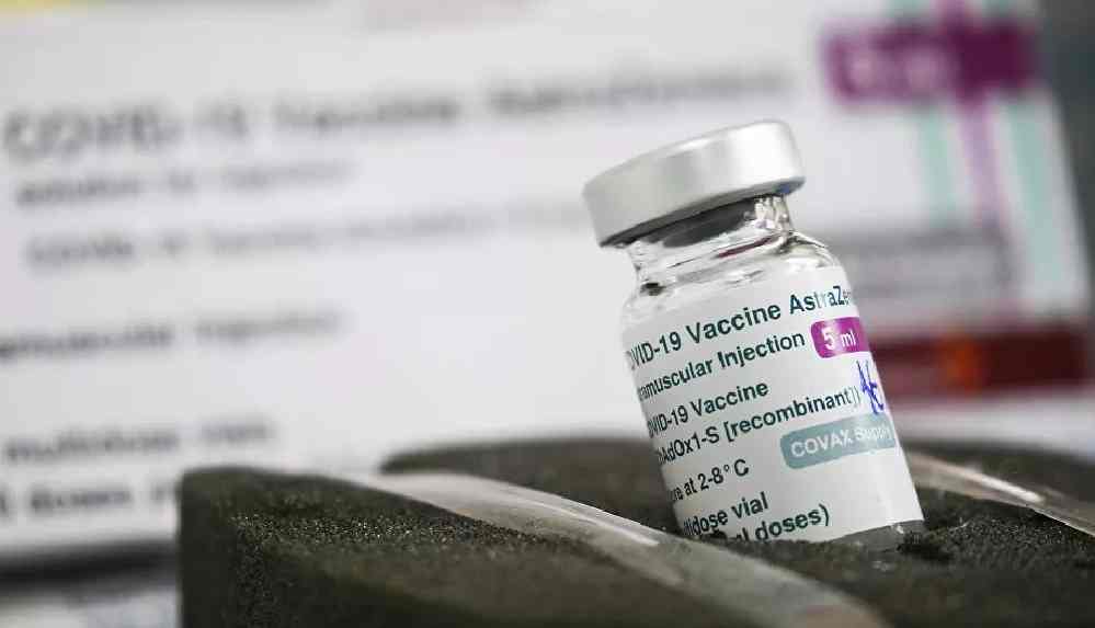 AstraZeneca aşısı uygulanan hemşire hayatını kaybetti