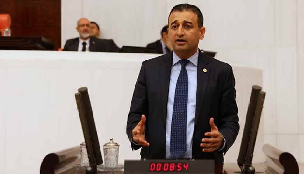 CHP'li Burhanettin Bulut: 2 yıl önce bin 180 civarında yerel gazete varken şu an bu sayı 900'lere düştü