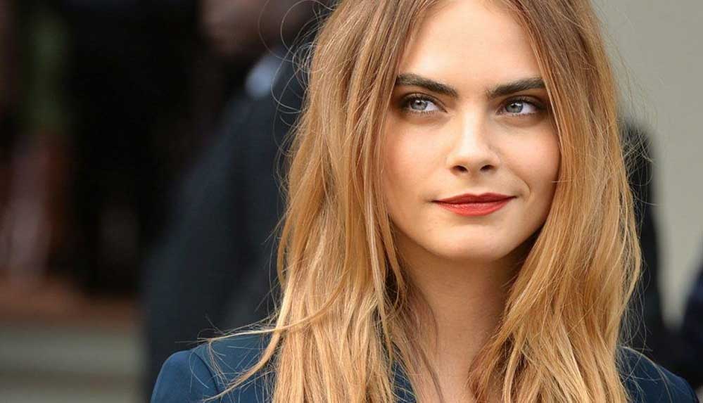 Cara Delevingne cinsel kimliğiyle barışmadan önce intiharın eşiğine geldiğini açıkladı
