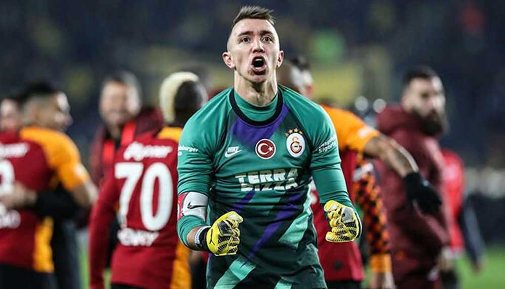 Fernando-Muslera-üç-yıl-daha-Galatasaray'da