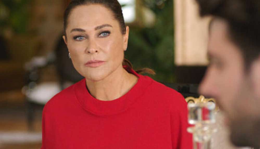 Hülya-Avşar--Ben-sapyoseksüelim