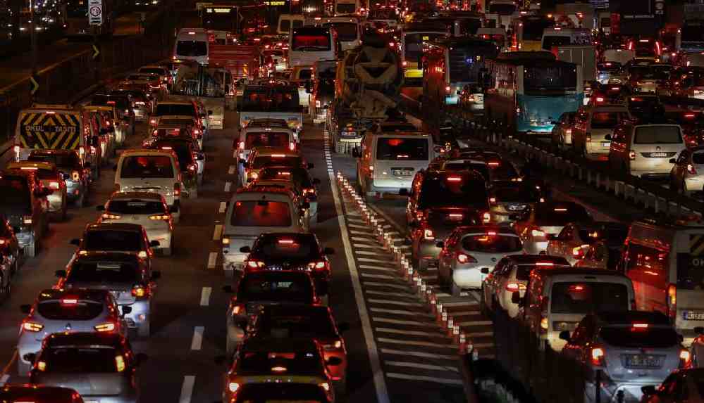 İstanbul'daki trafiğin en büyük sebebi açıklandı