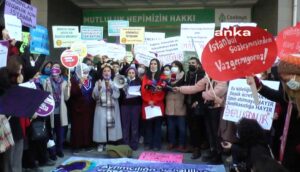 Kadınlar Ankara'dan ses verdi: Haklılığımızı yok etmeye çalışan iktidara karşı sokaklardayız