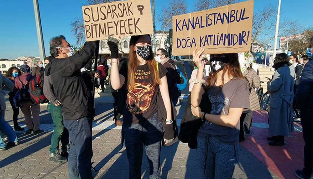 Kanal-İstanbul-eylemi--Marmara-Denizi'nde-canlı-kalmayacak