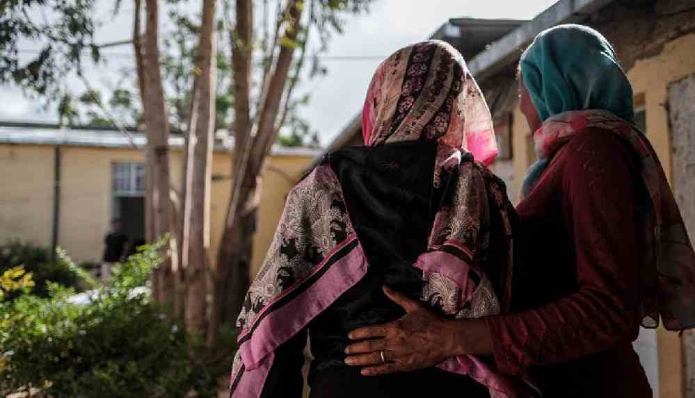 Kocalarının ve çocuklarının önünde tecavüz uğrayan Tigraylı kadınlar yaşadıkları acımasızlığı anlatıyor