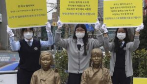 "Koreli kadınlar fuhuşa gönüllüydü" diyen Harvard profesörüne tepki yağdı