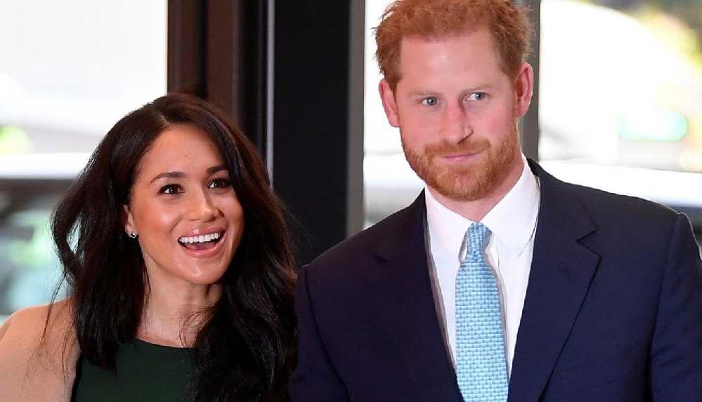 İkiden fazla çocuk yapmama kararı alan Prens Harry ve Meghan Markle çiftine çevre ödülü