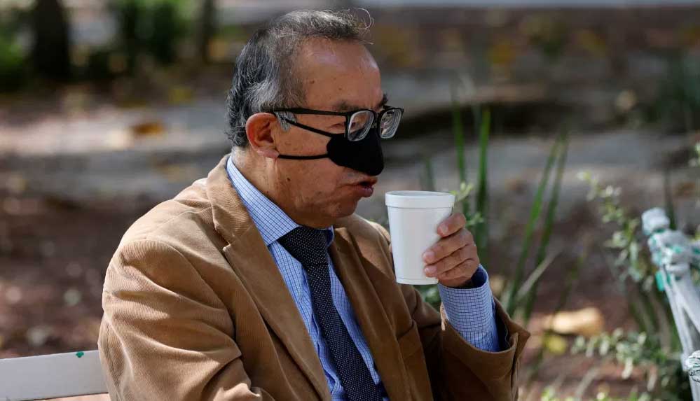 Meksika’daki araştırmacılar burun maskesi tasarladı: Yeme içme sırasında işe yarıyor