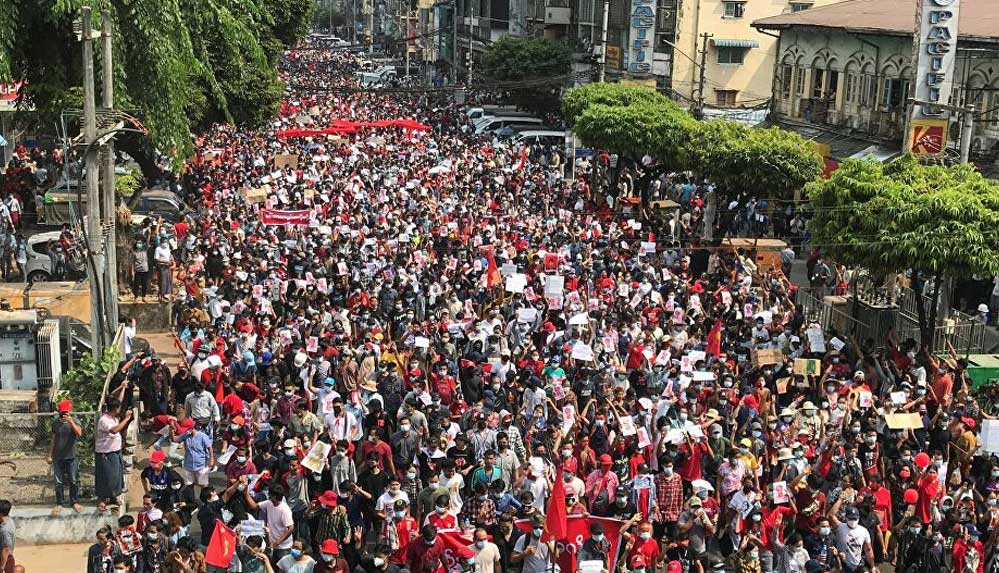 Myanmar'da-darbe-karşıtı-protestolarında-ölü-sayısı-459'a-yükseldi