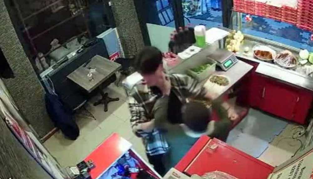 Sipariş-ettiği-çiğ-köfte-'acılı'-diye-çalışanı-darp-eden-Gurur-Şenel-ve-kardeşi-tutuklandı