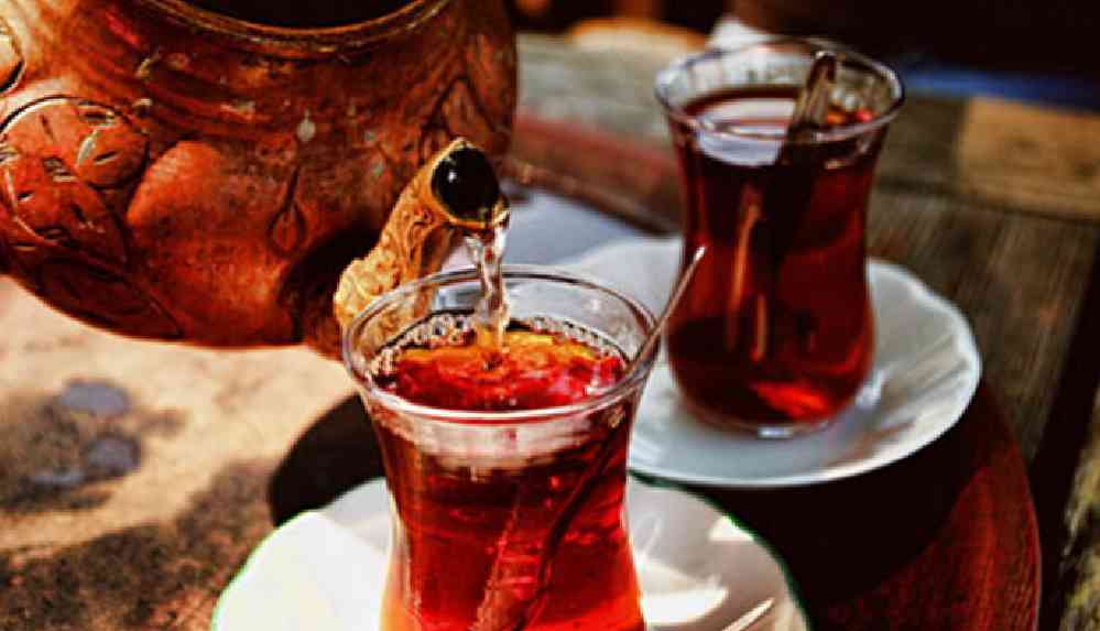 ‘Kaynar çayla beraber sigara ve alkol de varsa kanser riski 5 kat artıyor’