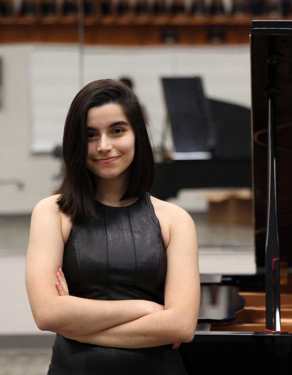 18 Yaşındaki dahi piyanist Elif Işıl, Manhattan School of Music'e kabul edildi