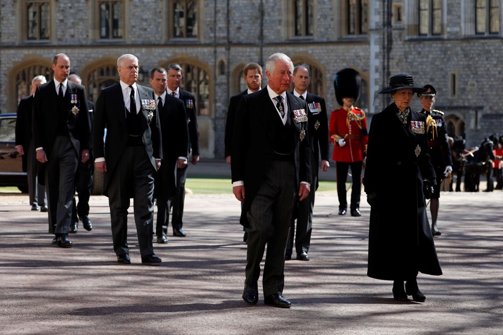 İngiltere, Prens Philip'i son yolculuğuna uğurluyor